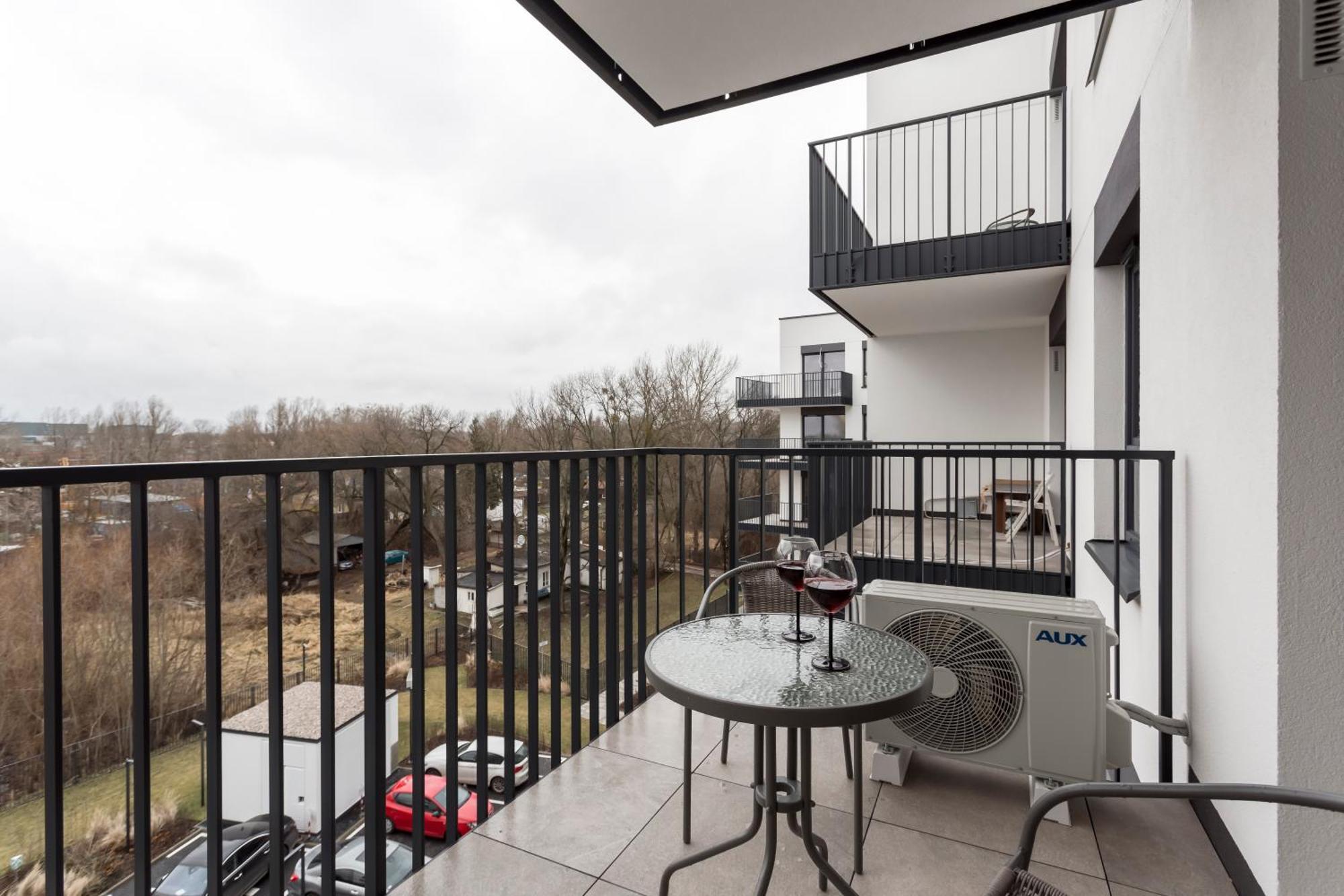 Butas Family Premium Warsaw